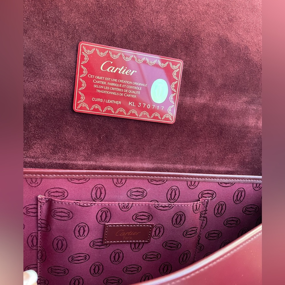 Authentic Cartier Must Women's Leather Shoulder Bag Bordeaux - Picture 15 of 16